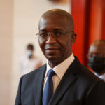 MINISTRO DA DEFESA “MANDA” À IMPRENSA PARA DIVULGAR QUE “CABO DELGADO É VIÁVEL PARA INVESTIR”